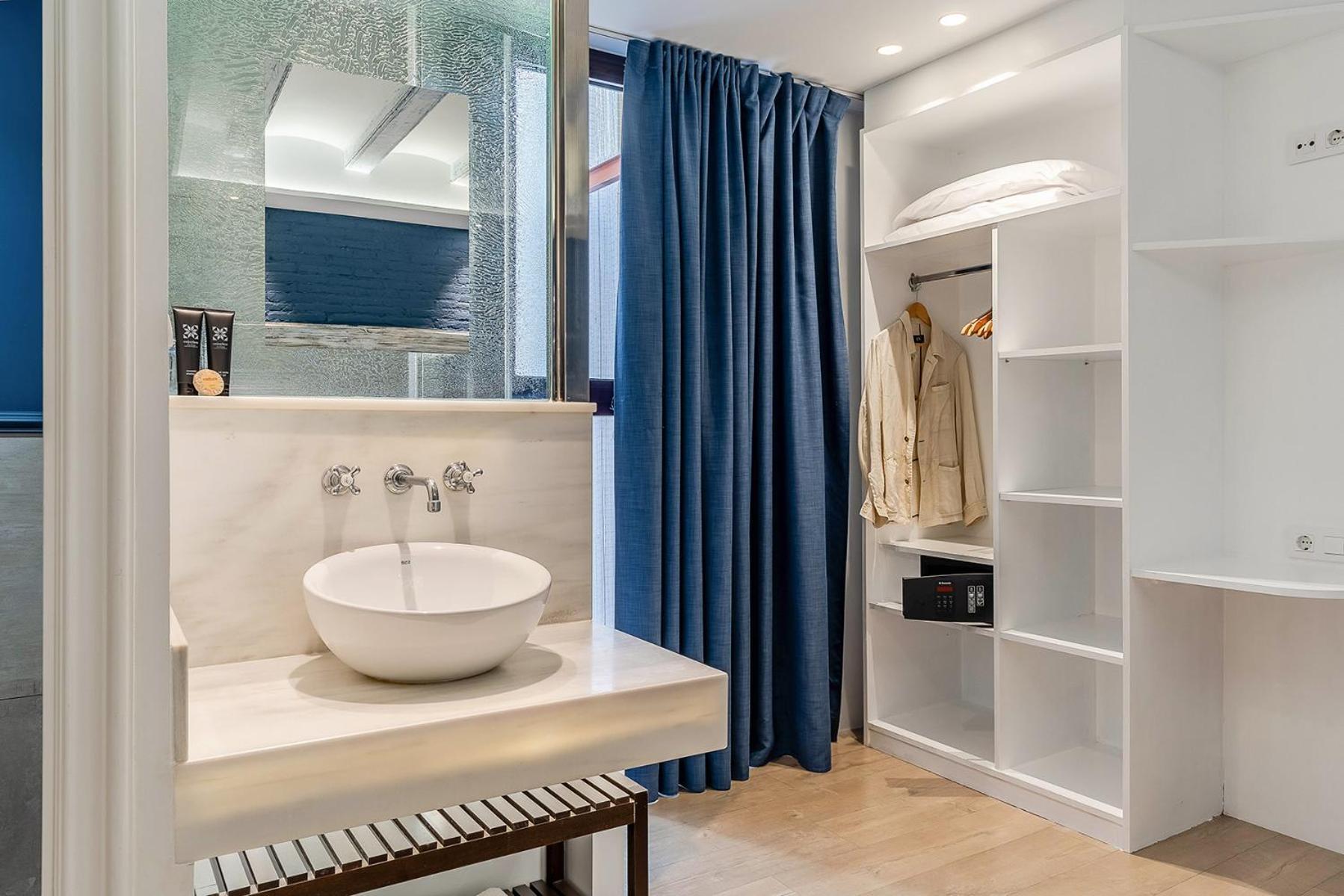 Enjoybcn Colon Apartments Barcelona Zewnętrze zdjęcie